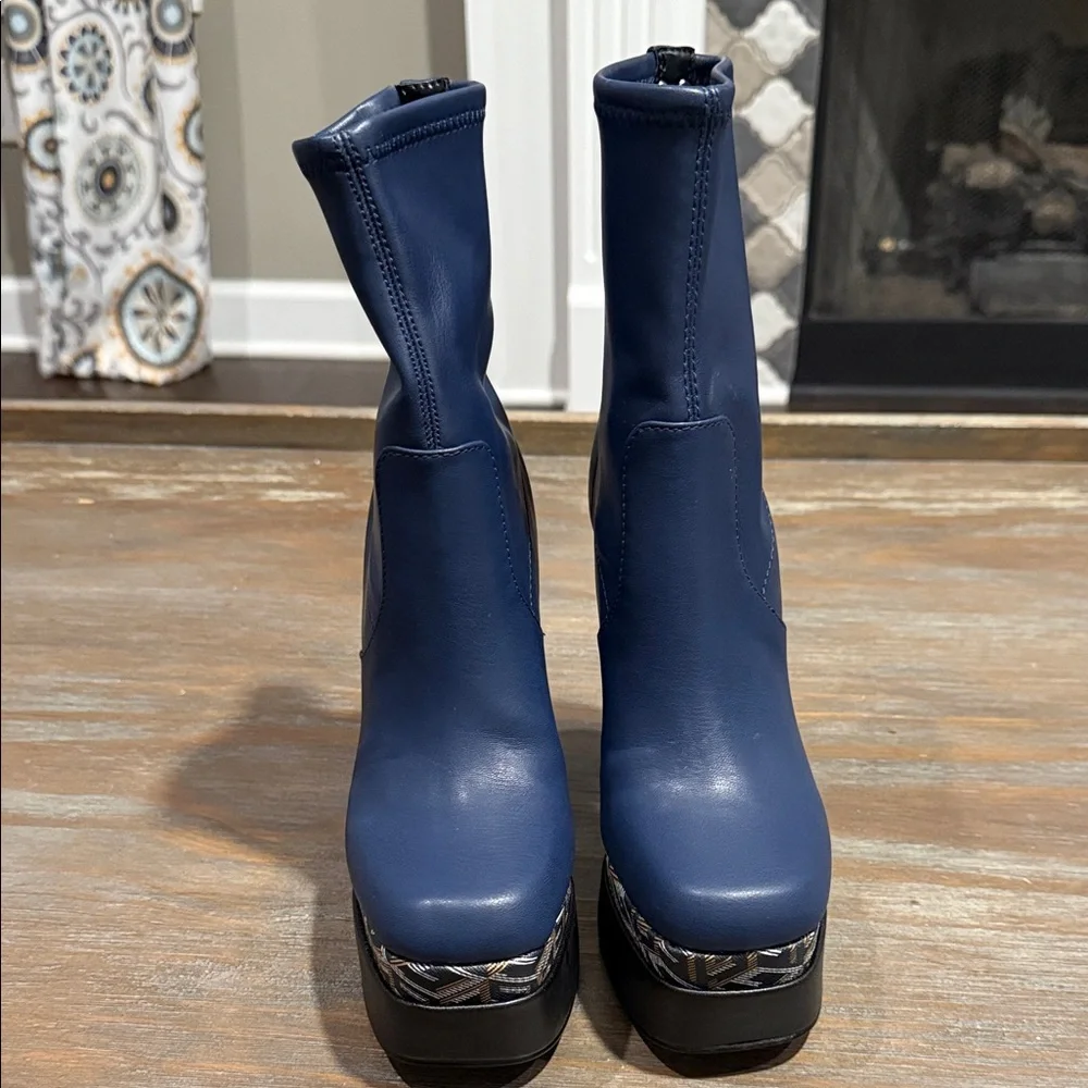 New Guess Women's Caballa Platform Block Heel Boots Blue‎ Size 6 Whimsigoth